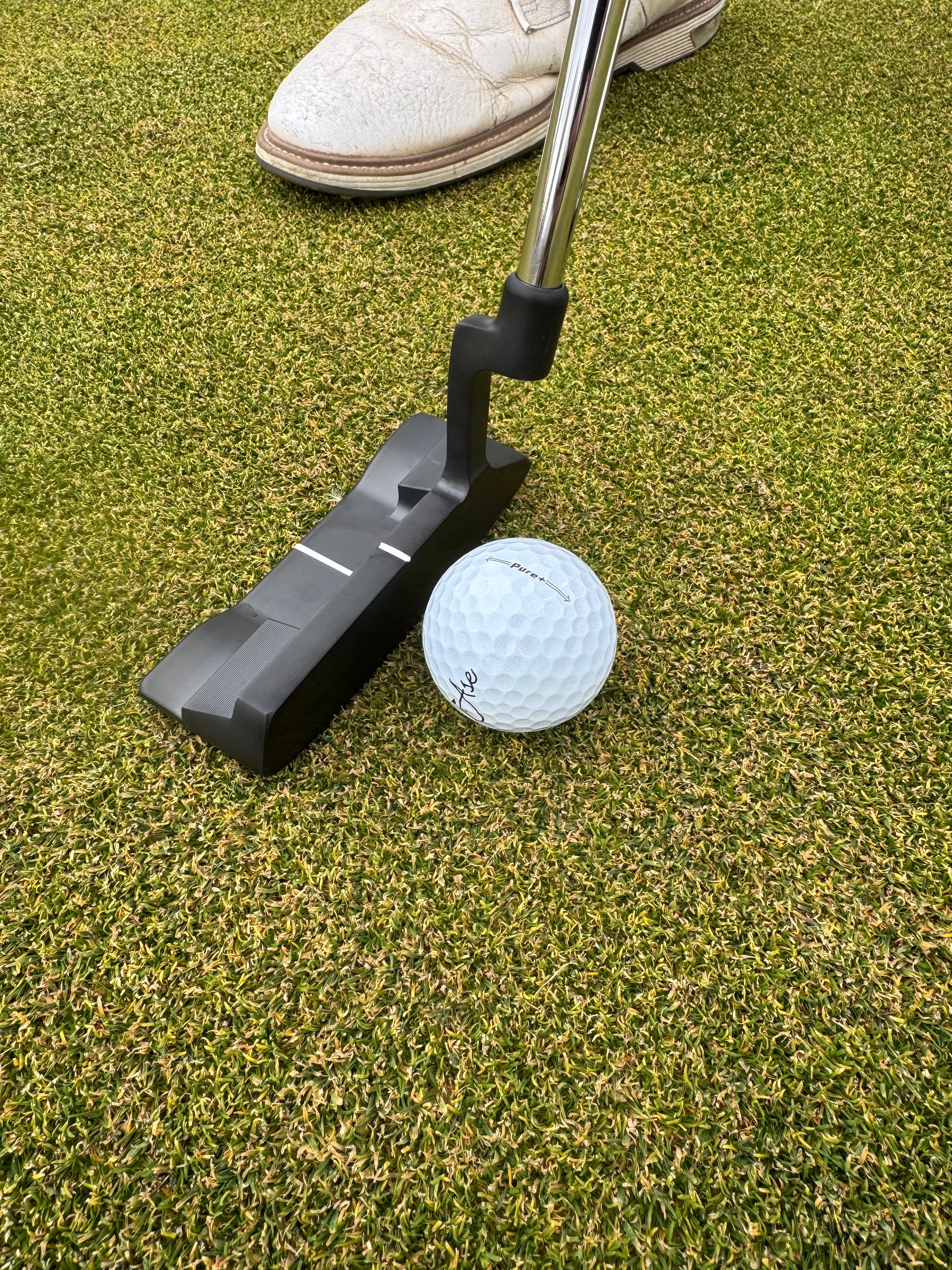 Ase Golf AG1 Blade Putter